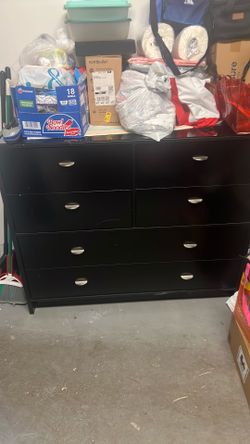 Dresser for sell