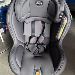 Chicco Nextfit Convertible