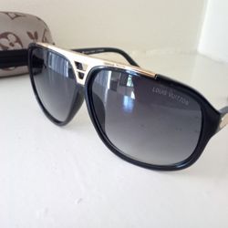 Gold Louis Vuitton Sunglasses 