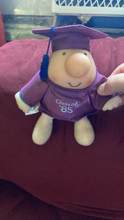 1985 Ziggy graduation doll