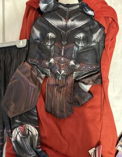 Love And Thunder Costume 5/6 Disney