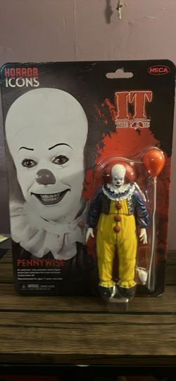 NECA Horror Icons Pennywise IT Action Figure