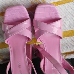 Nine West Faux Fur Croc Heels New 