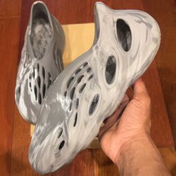 Adidas Yeezy Foamrunner “Mx Granite”