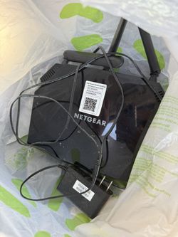 📶 Netgear AC1750 Smart WiFi Router (R6400) – Dual Band with Power Adapter