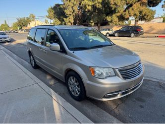 2014 Chrysler Town & Country