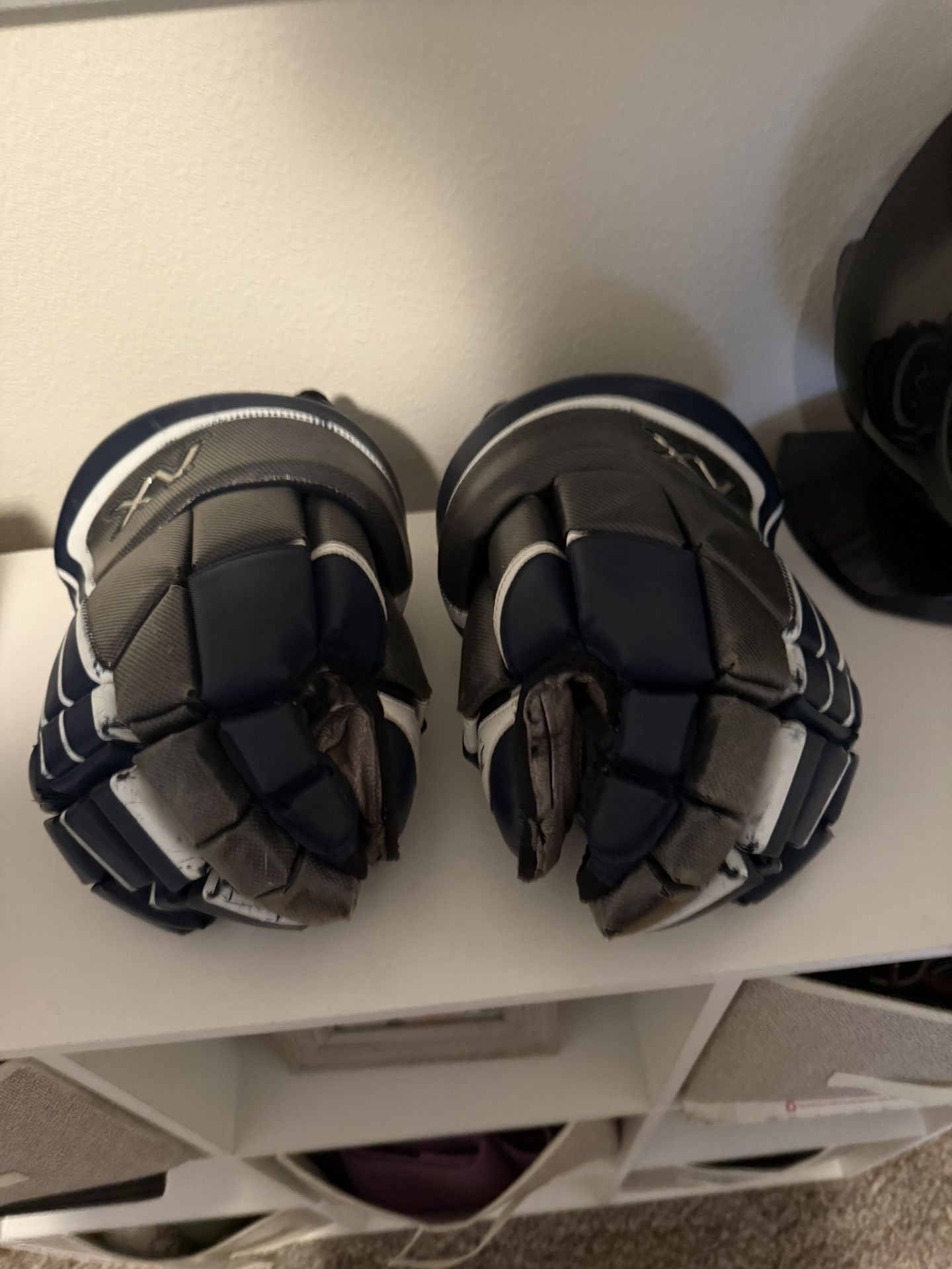 Nike Bauer Vapor XV Hockey Gloves- Senior Size 14