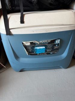 Ice chest