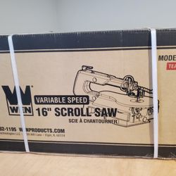 New in Box Wen 16" Scroll Saw And Box Of New Blades