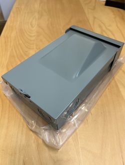 60 Amp Non-Fusible Metallic AC Disconnect Box