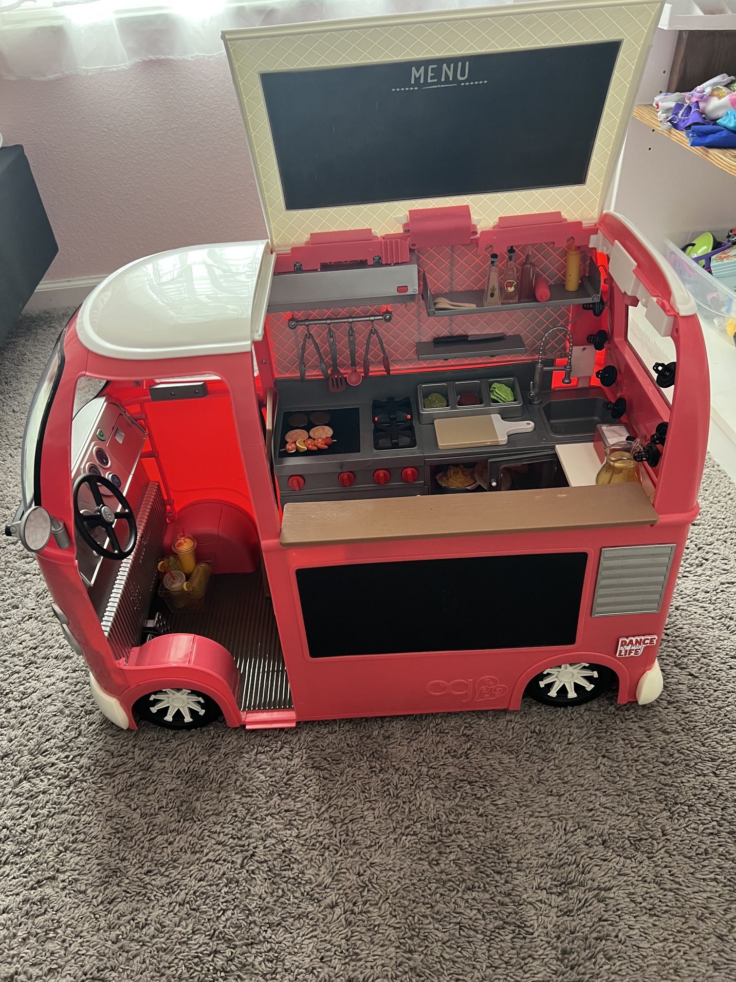 Our Generation Grill to Go Food Truck Playset for 18" Dolls