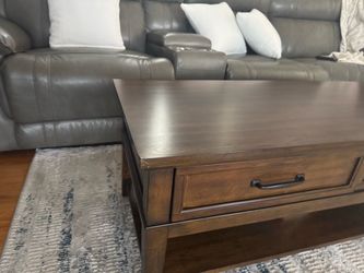 Coffi table