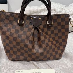 Louis Vuitton Bag