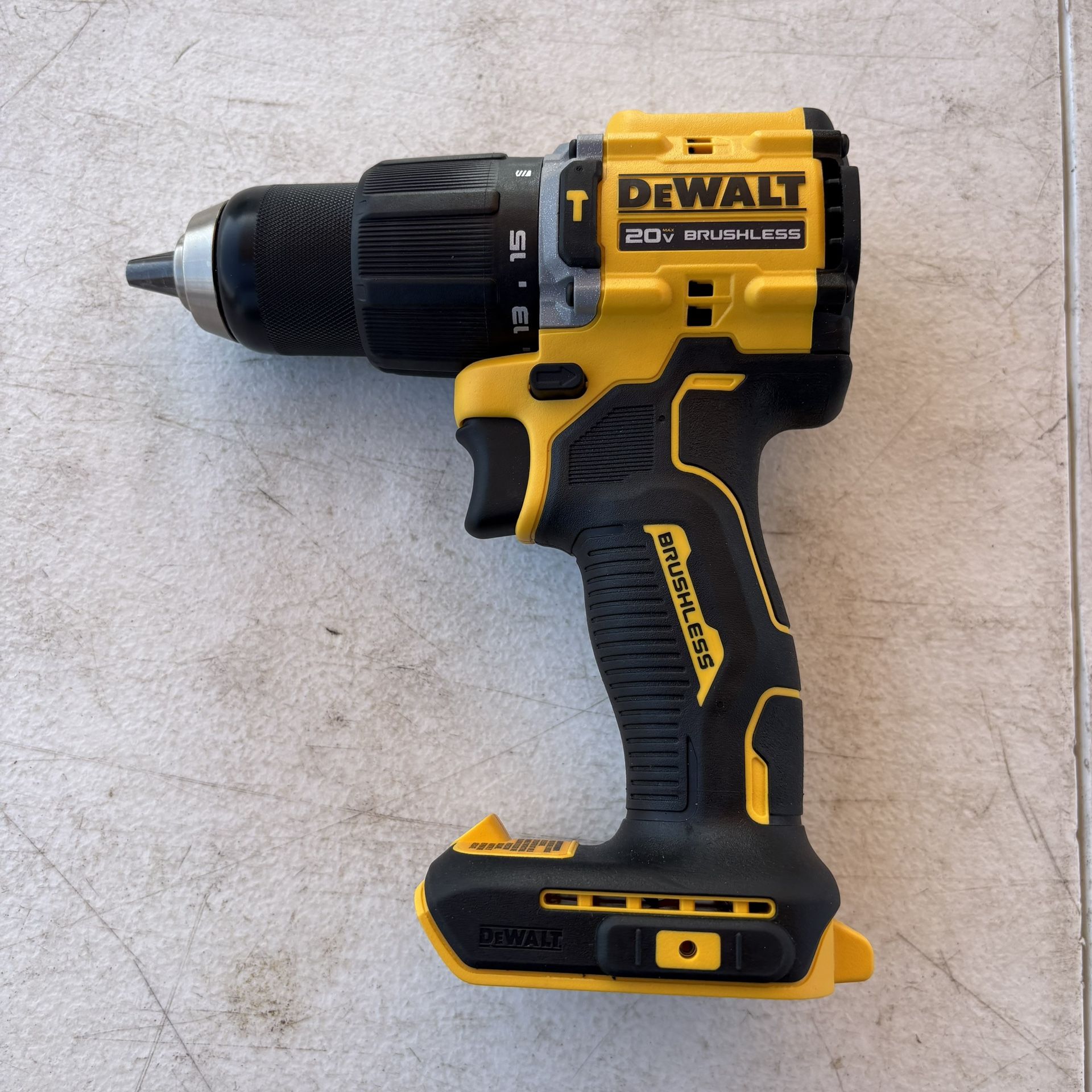 Dewalt Hammer Drill 20V 