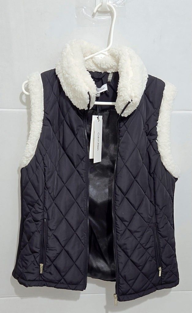 Calvin Klein Black Diamon Sherpa Zip Up Vest Size M