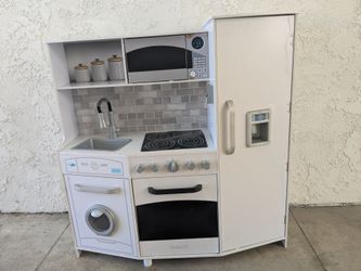 Kids play kitchen