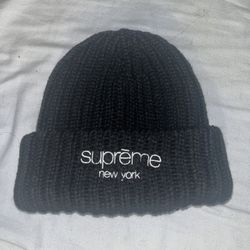 Supreme Black Ribbed Beanie 