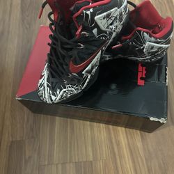Lebron Xl Sneakers