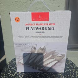 Flatware set