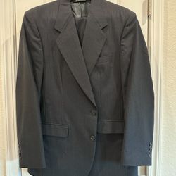 Men’s Suit
