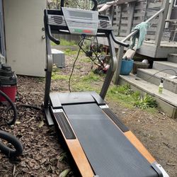 Nordictrack 5600r Treadmill -FREE-