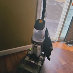 BISSELL ProHeat 2X Revolution Pet Pro Plus Carpet Cleaner