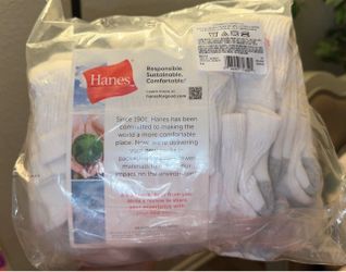 Hanes socks