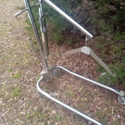 Invacare Hydraulic Patient Lift