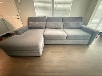 Gray Fabric Sectional Sofa with Chaise
