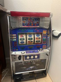 Corvette Themed Japanese Pachislo Slot Machine