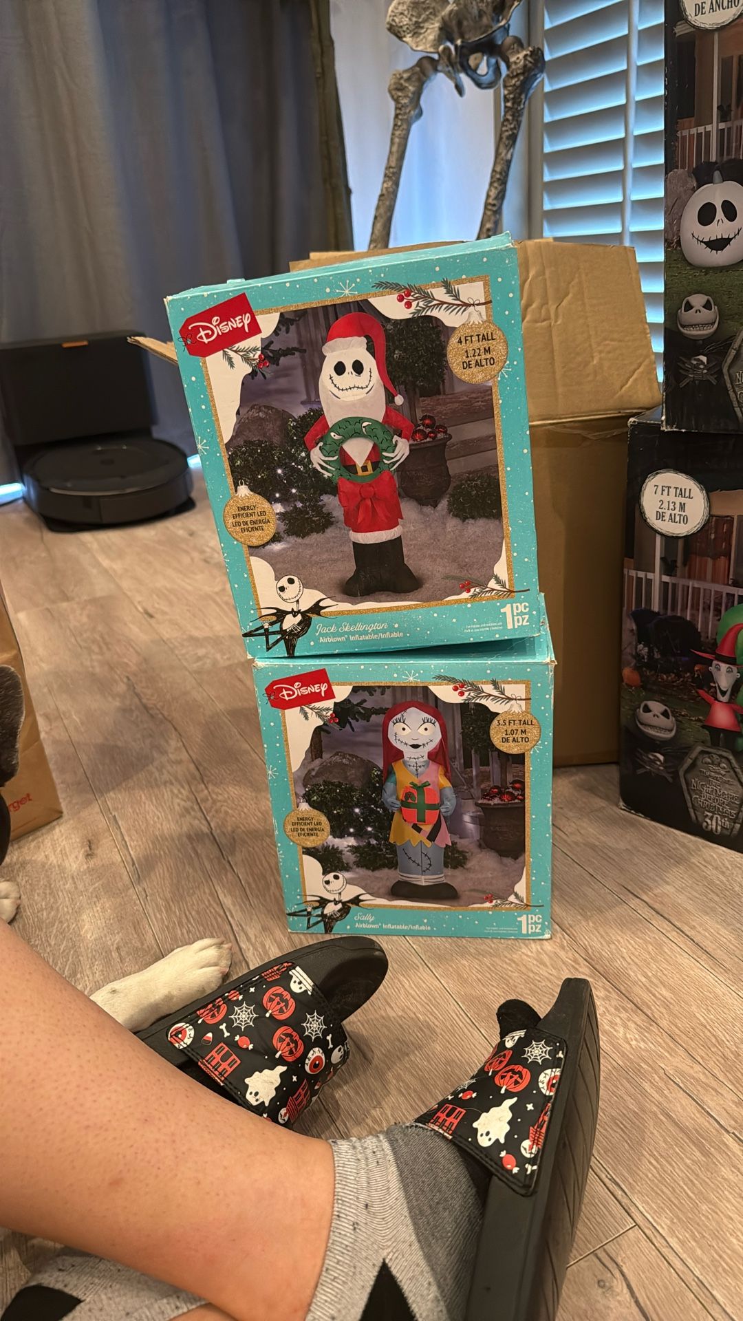 Disney Jack And Sally 4ft Inflatables- Christmas Themed