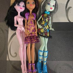 Monster High dolls