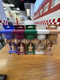 Krom Pop Kendama