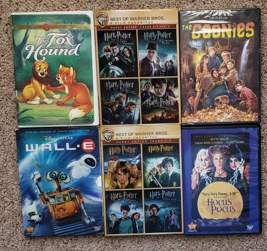 12 Movie DVD bundle