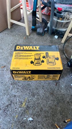 DeWalt DW618PKB Fixed Base / Plunge Router Combo Kit