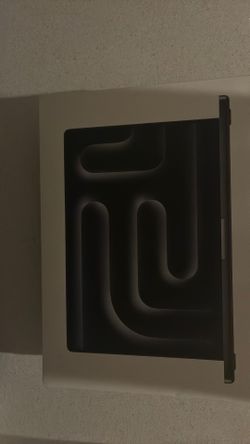 16-inch MacBook Pro M5 48GB 2TB storage.