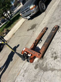 Pallet jacks 5500lbs