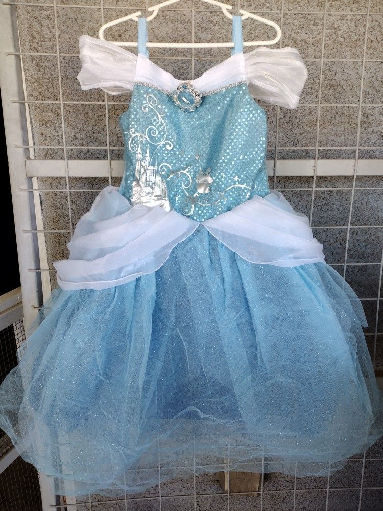 Costumes