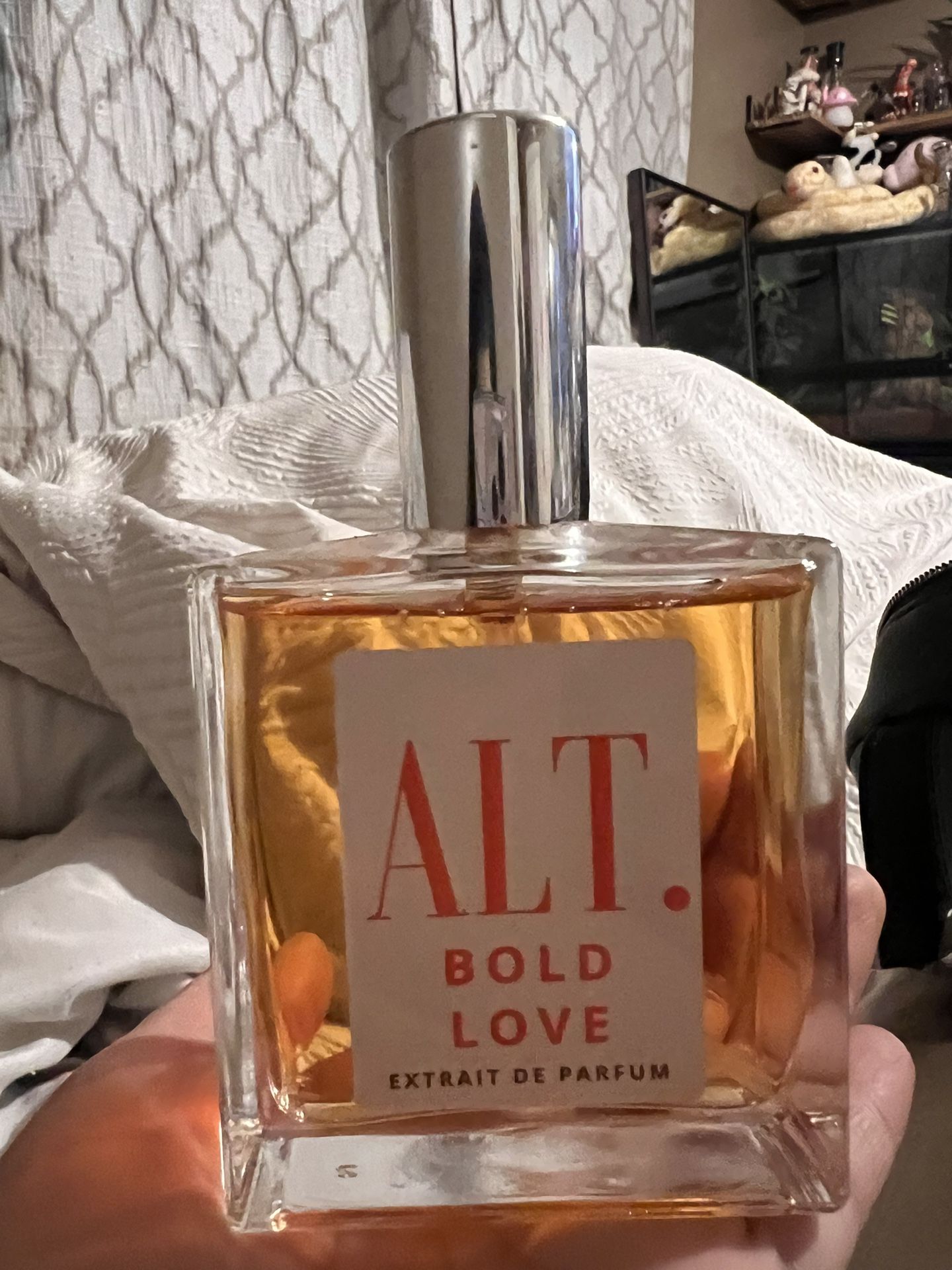 ALT. Bold Love Perfume