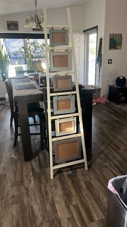 Decorative Ladder Photo Frame Display