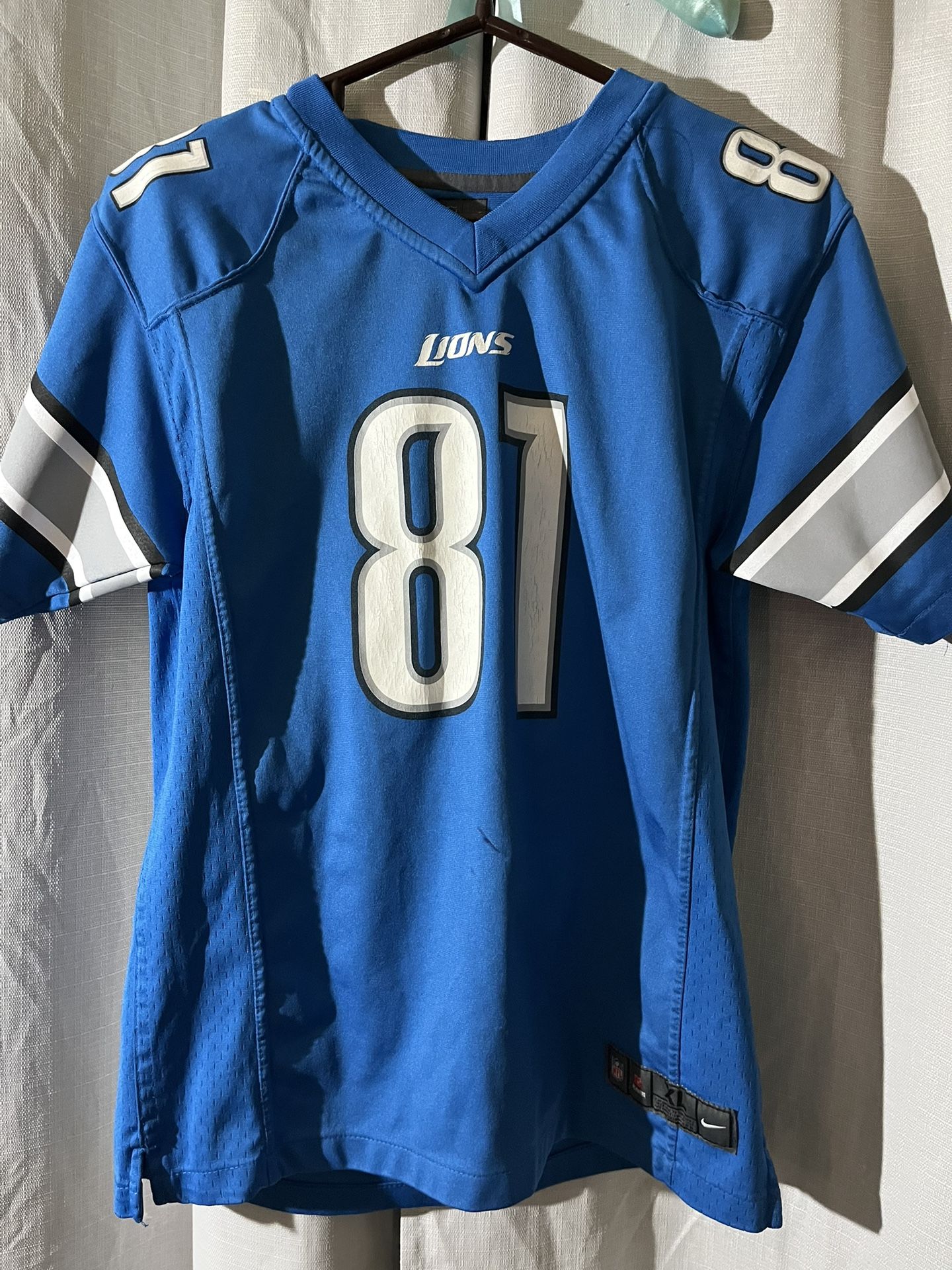 Nike NFL Youth XL Lions Jersey-Johnson 