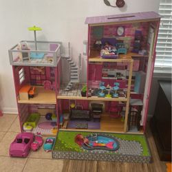 Doll House 