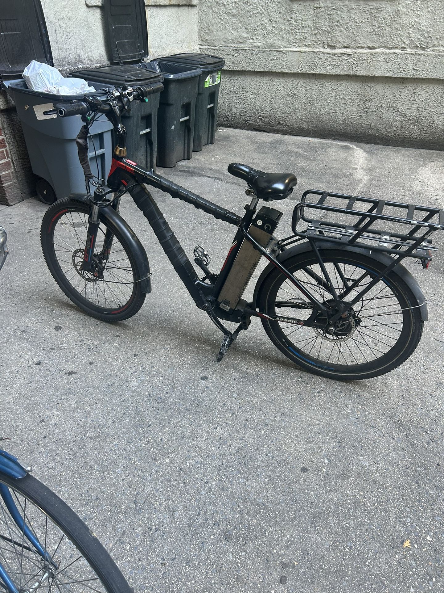 Arrow 10 Electric Bike