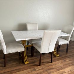Dining Table With Chairs 