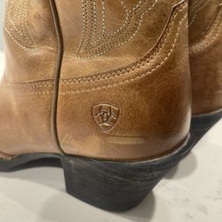 Ariat Cowgirl Boots $100 OBO 