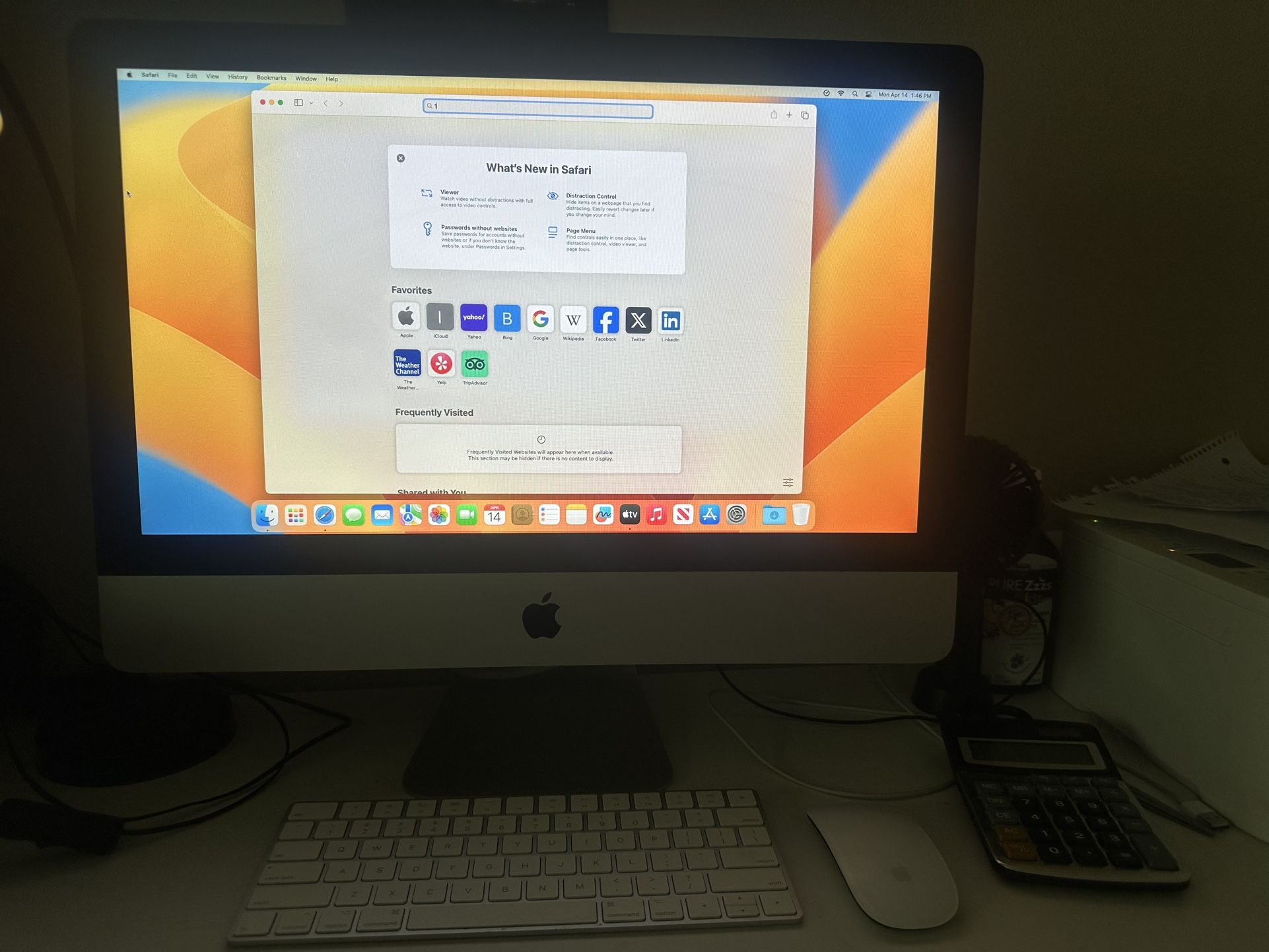 Apple Desktop Computer