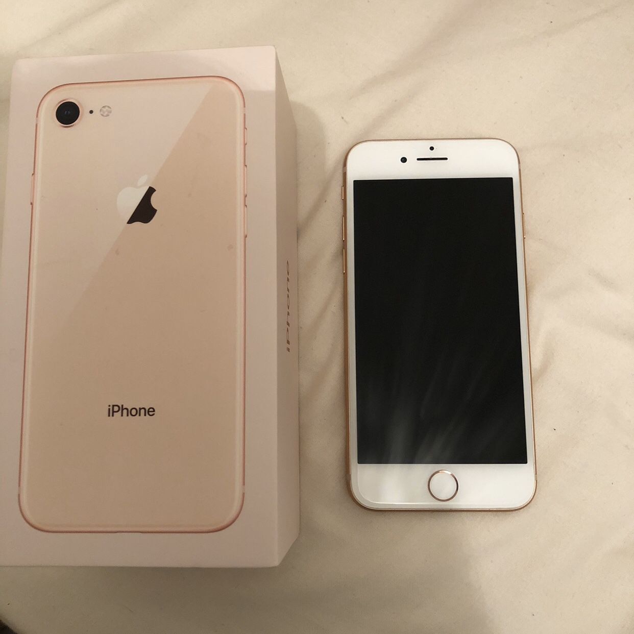 iPhone 8 rose gold perfect condition 64gb