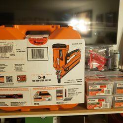UNSEALED Paslode 30deg Nailer And Nails