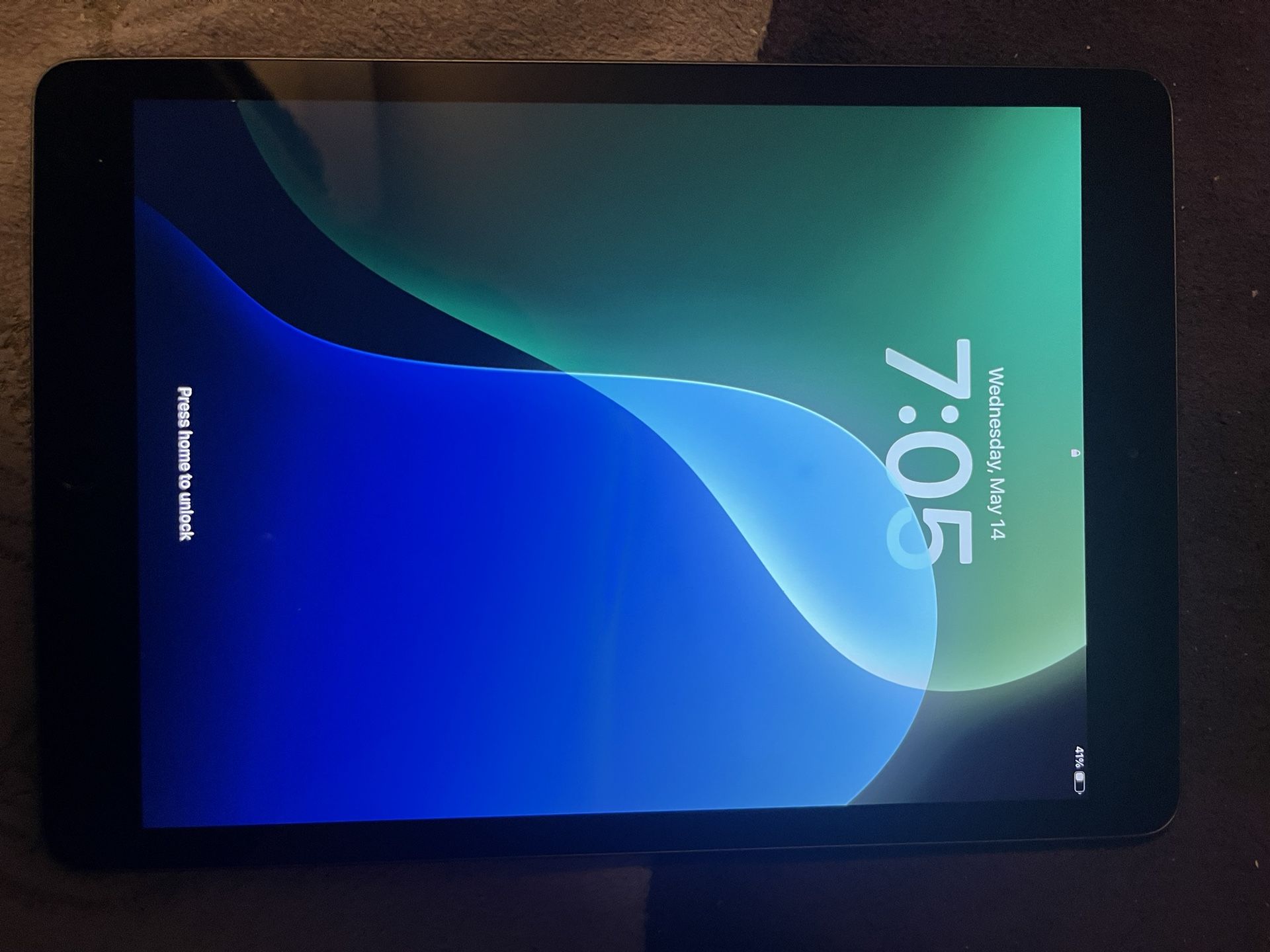 Apple iPad 10 Inch Screen 