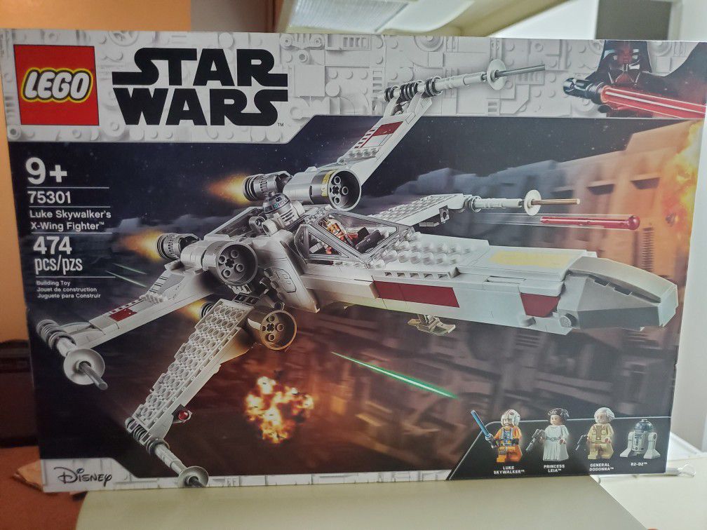 Brand New Lego Lukes X-Wing 